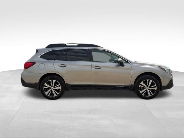 Used 2019 Subaru Outback 2.5i Limited w/ Popular Package #2 AWD/4WD image 2