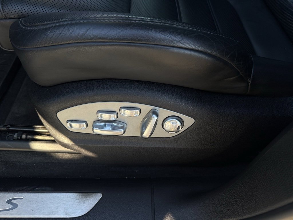 Used 2022 Porsche Macan S w/ Premium Package Plus image 11