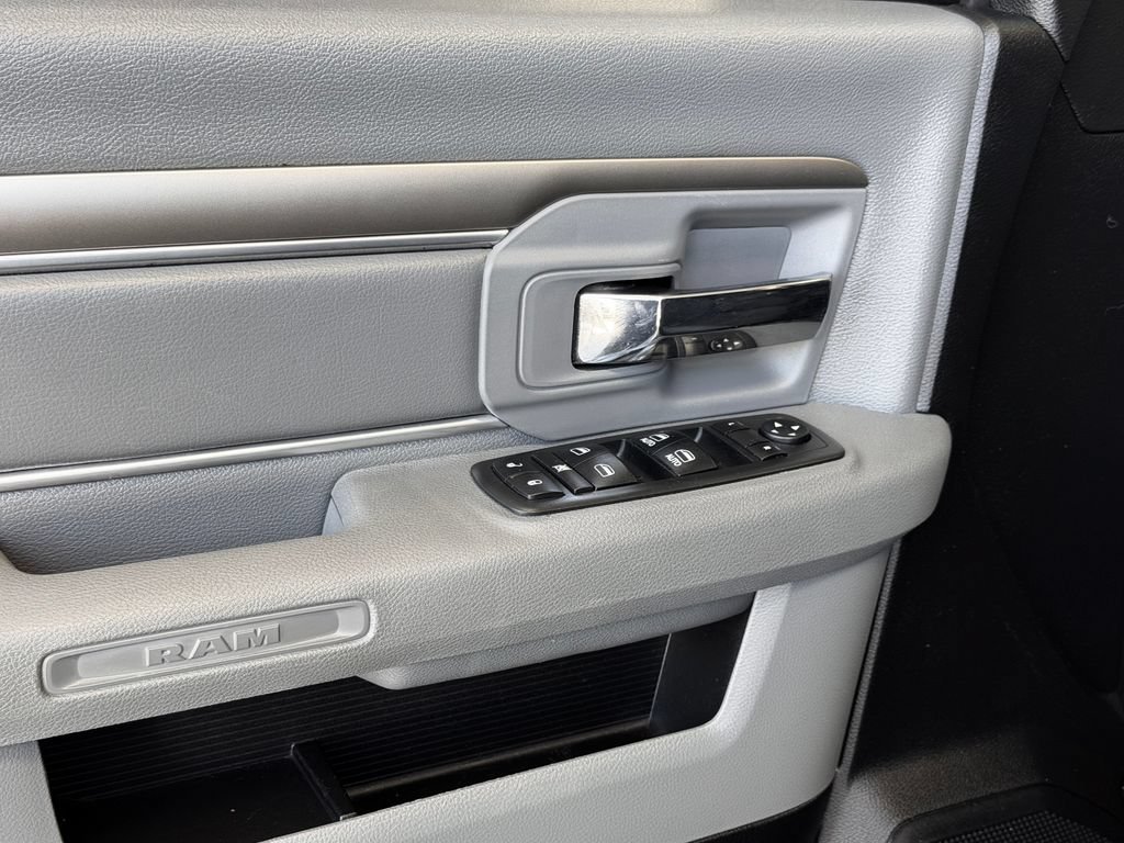 Used 2018 RAM 1500 Big Horn AWD/4WD image 20