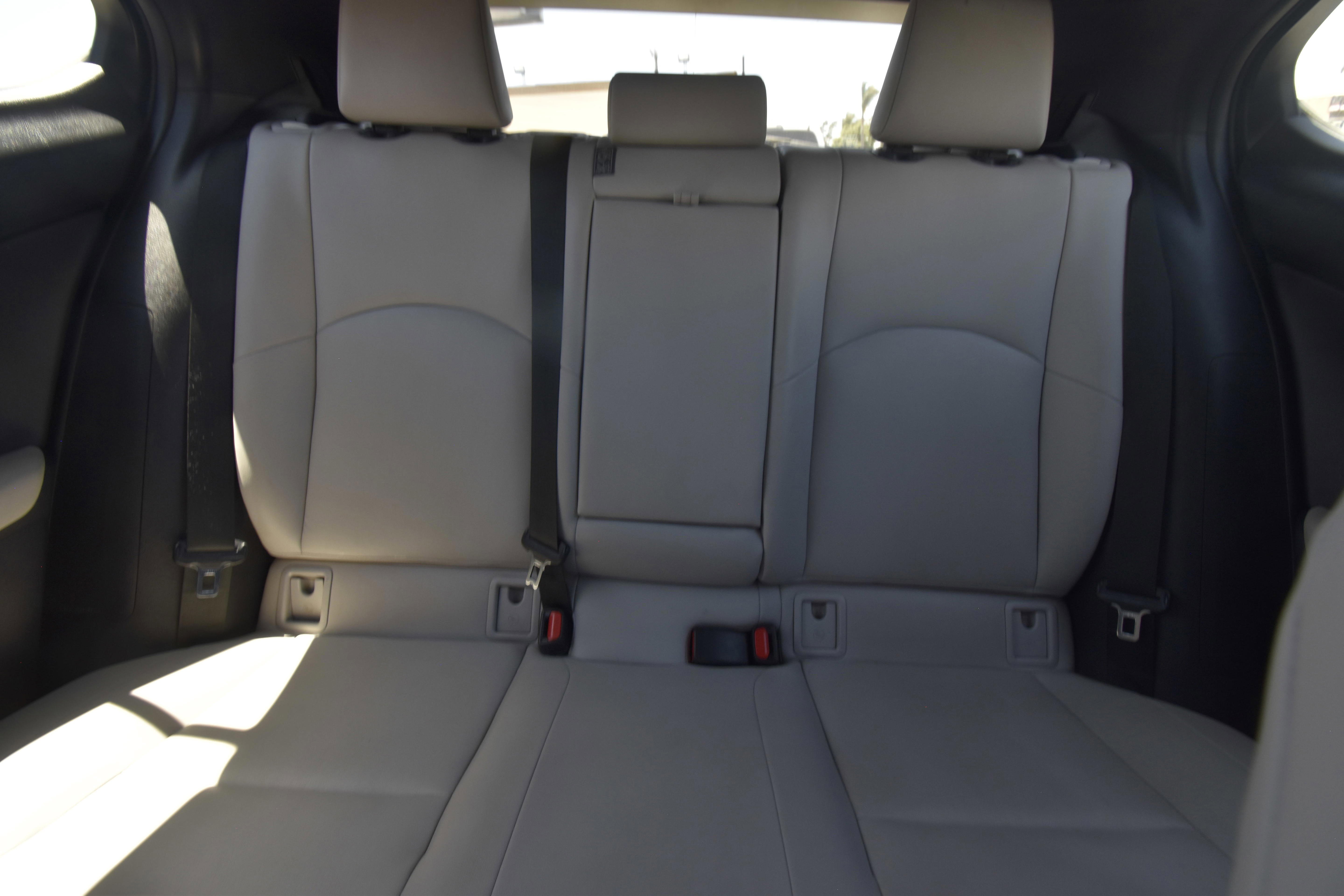 Used 2019 Lexus UX 200 w/ Accessory Package FWD image 11