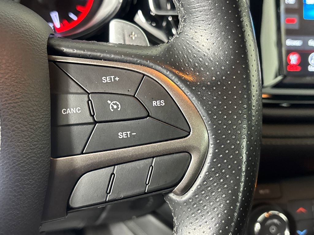 Used 2022 Dodge Durango SXT w/ Blacktop Package image 17