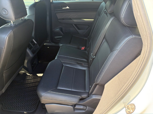 Used 2022 Volkswagen Atlas Cross Sport SE FWD image 21