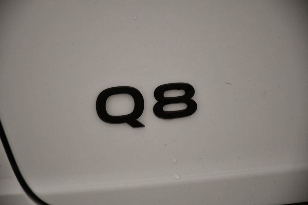 New 2026 Audi Q8 Premium Plus image 9