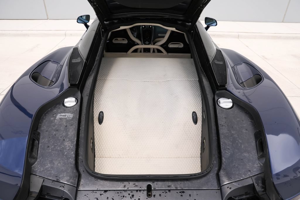 Used 2020 McLaren GT RWD image 27