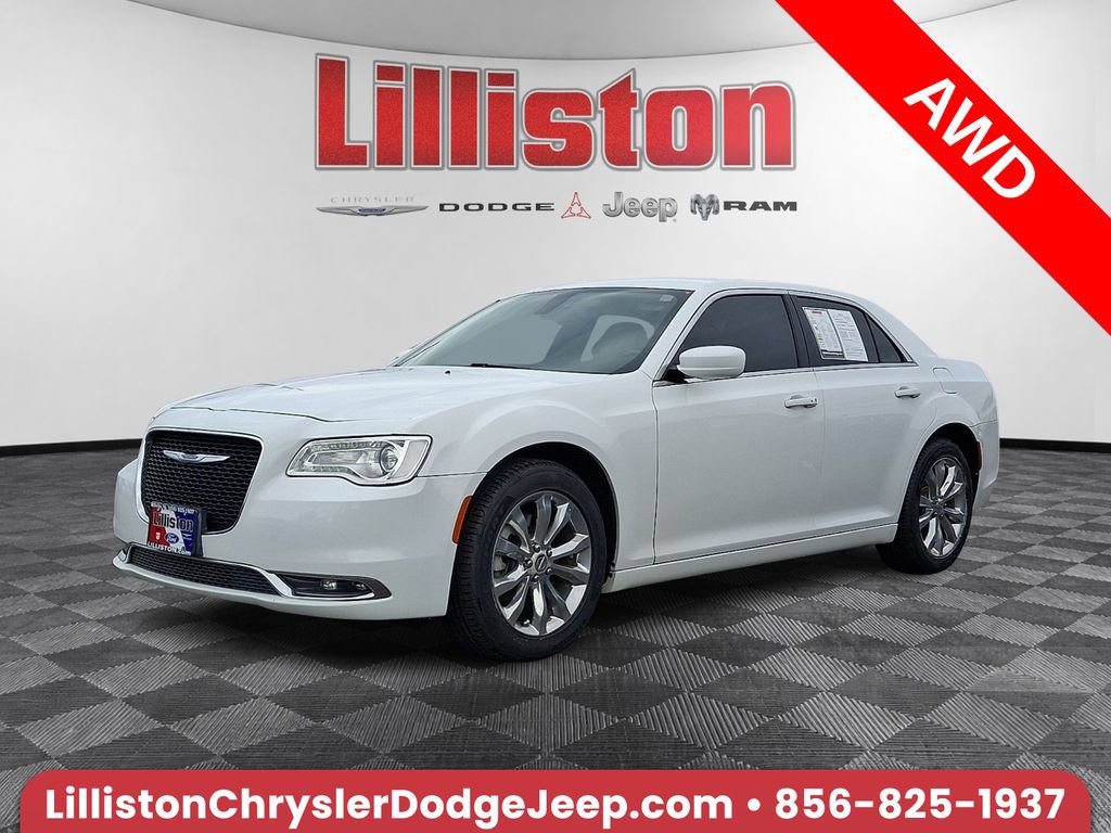 Used 2015 Chrysler 300 Limited w/ Driver Convenience Group