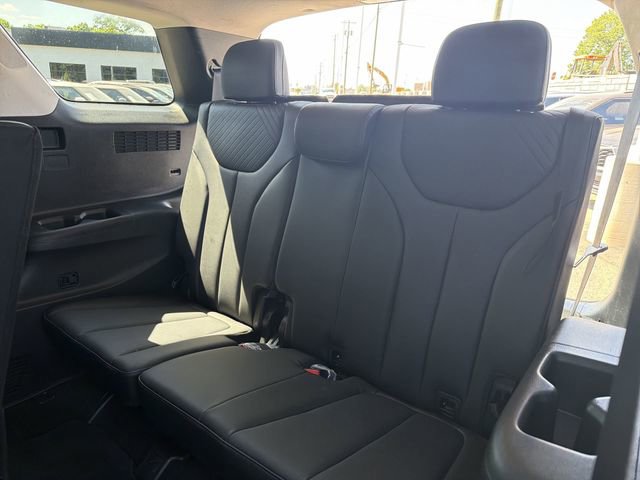 Used 2023 Hyundai Palisade SEL AWD/4WD image 24