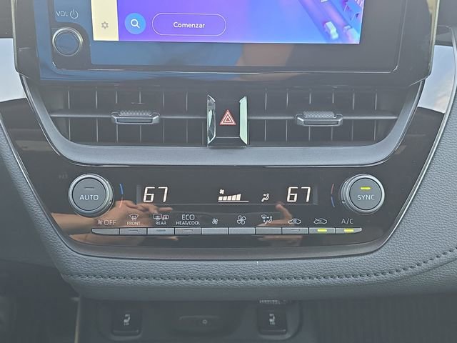 Used 2025 Toyota Corolla Premium image 23