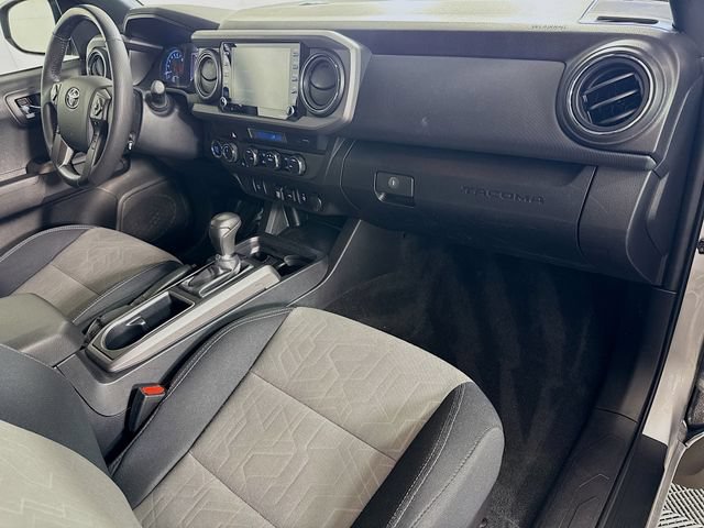 Certified 2023 Toyota Tacoma TRD Off-Road AWD/4WD image 30