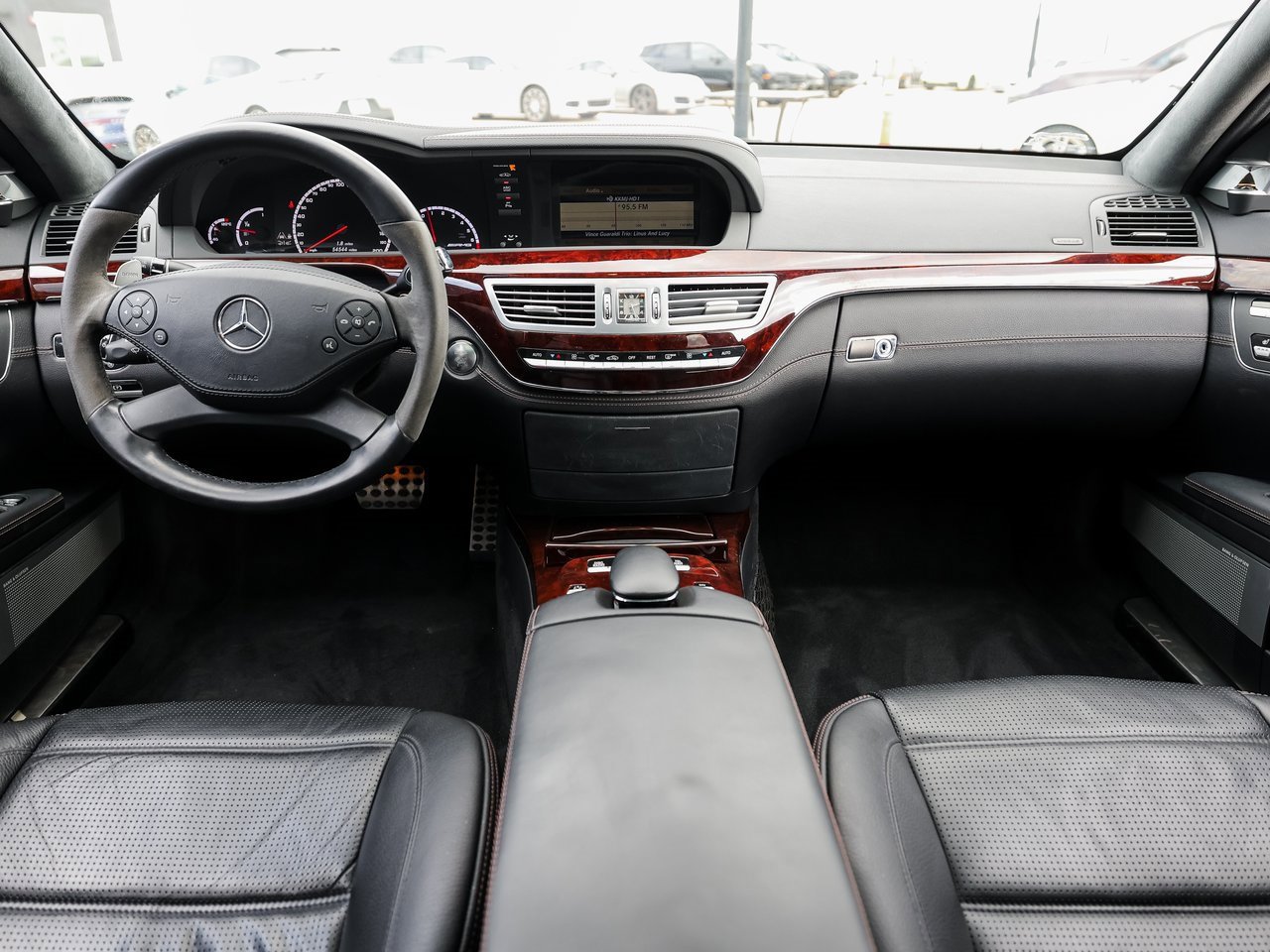 Used 2012 Mercedes-Benz S 63 AMG image 25