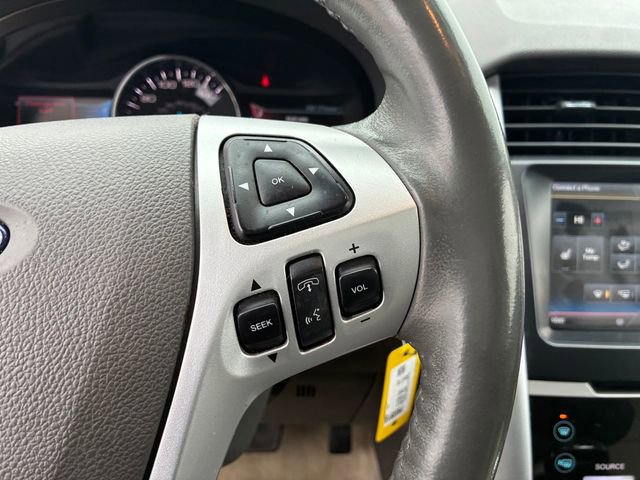 Used 2011 Ford Edge Limited image 25