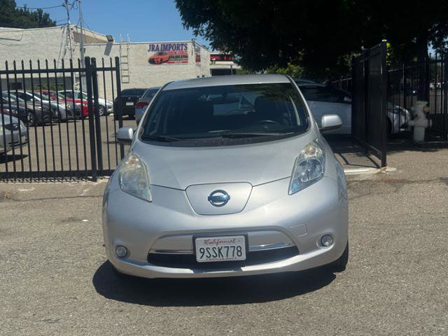 Used 2013 Nissan Leaf S w/ Charger Pkg FWD image 3