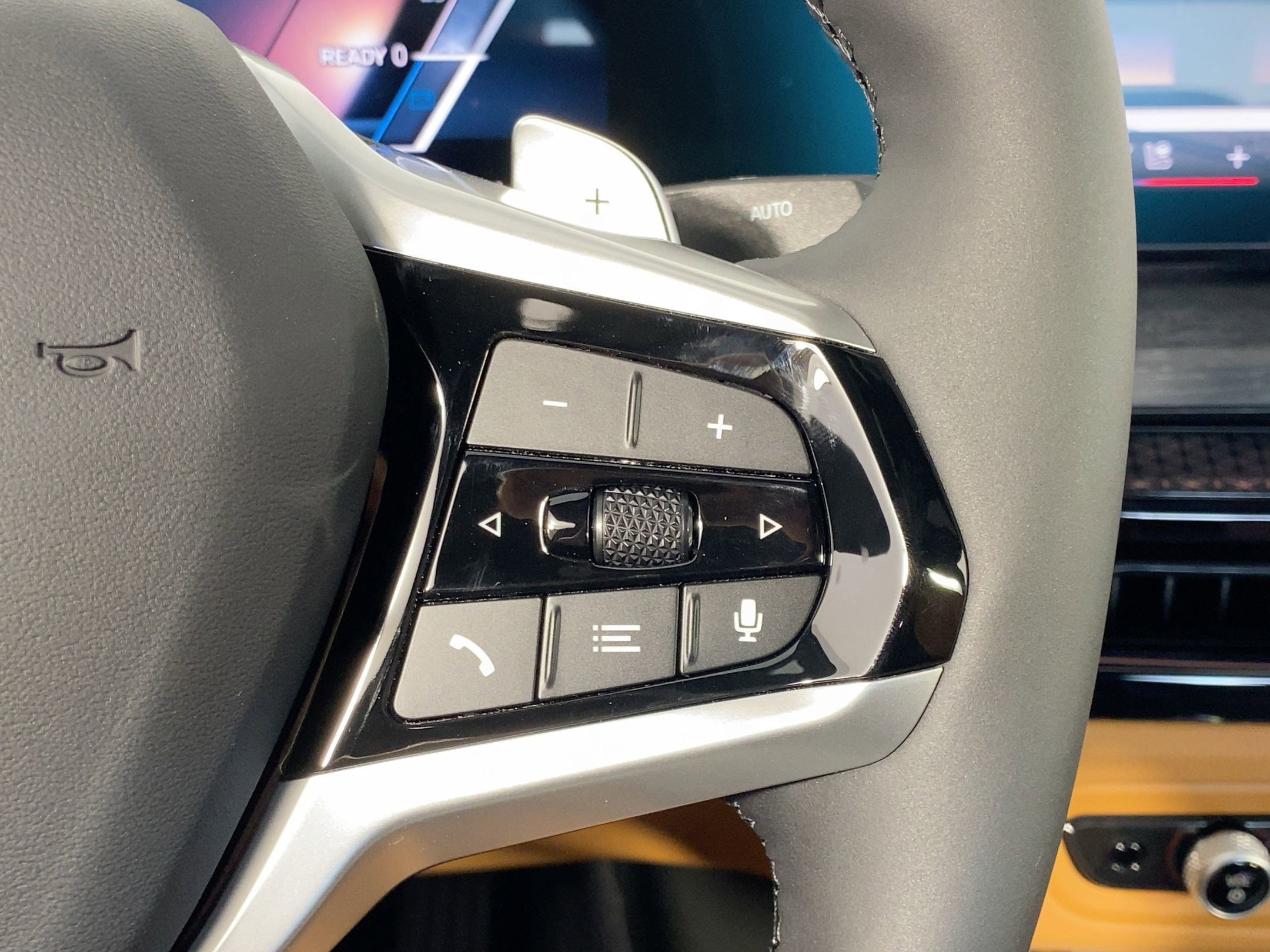 Used 2026 BMW 330i xDrive Sedan w/ Premium Package image 26