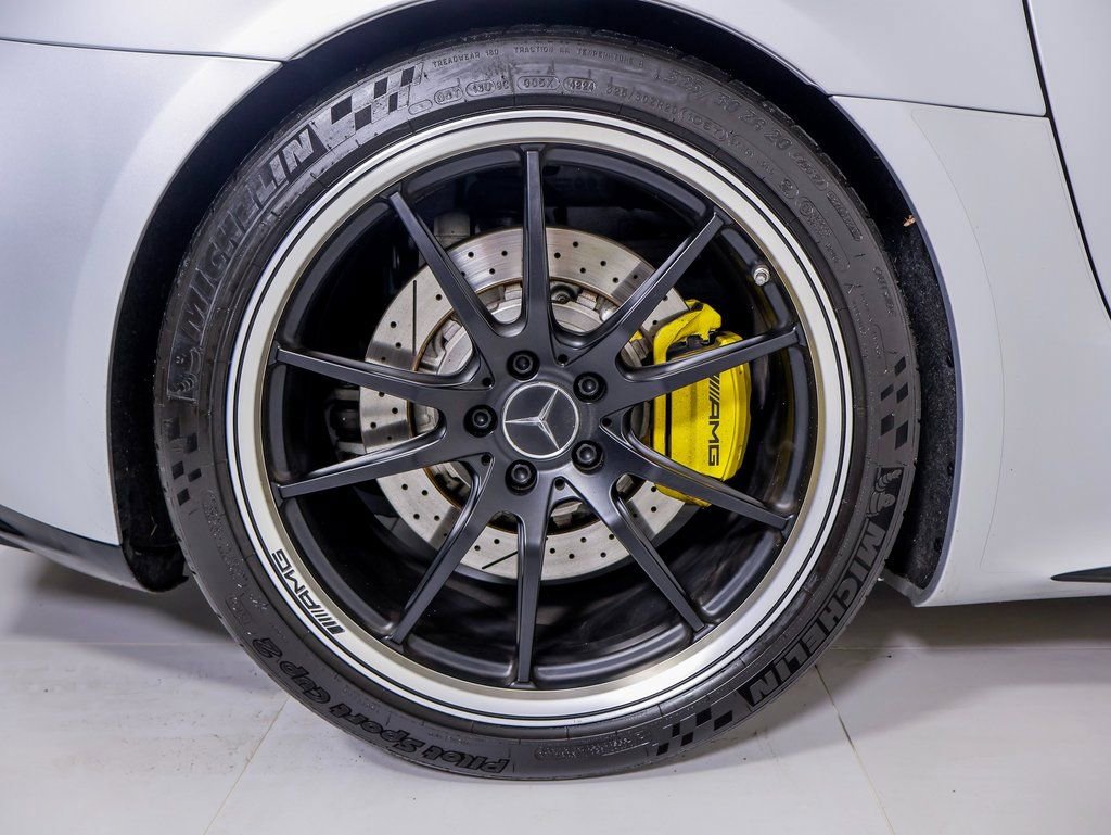 Used 2018 Mercedes-Benz AMG GT R image 44
