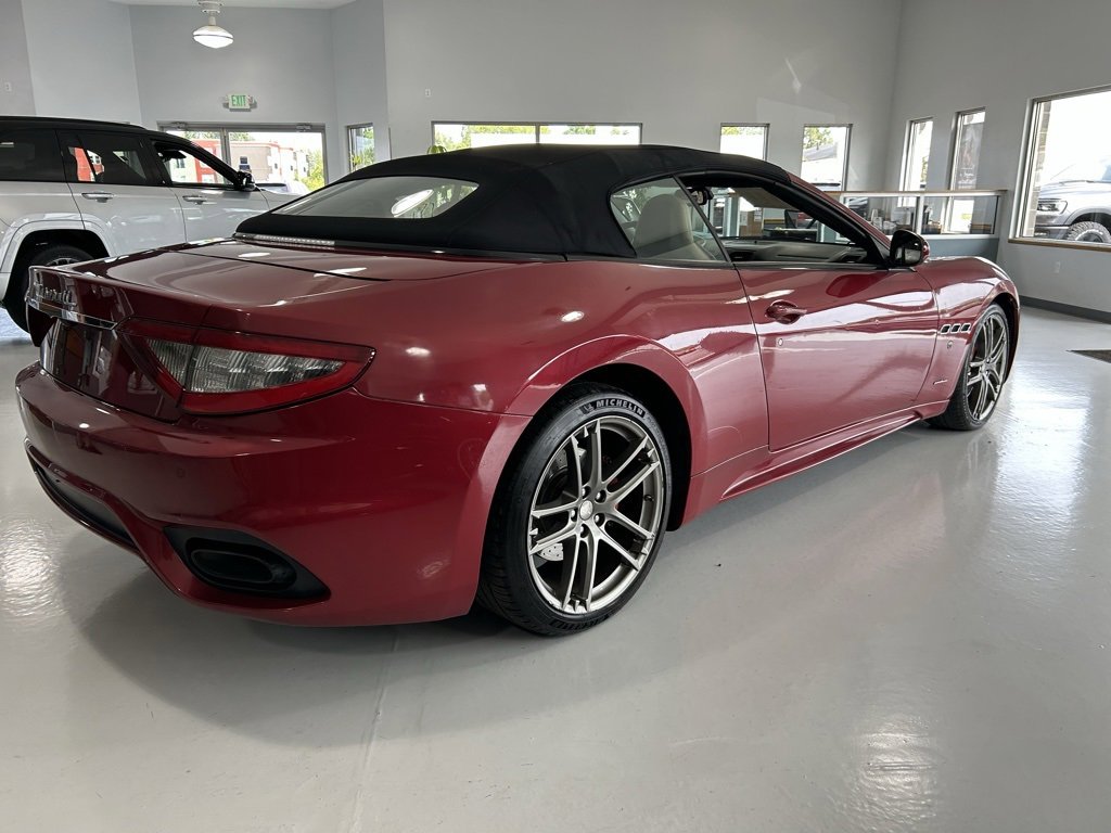 Used 2018 Maserati GranTurismo Sport image 3