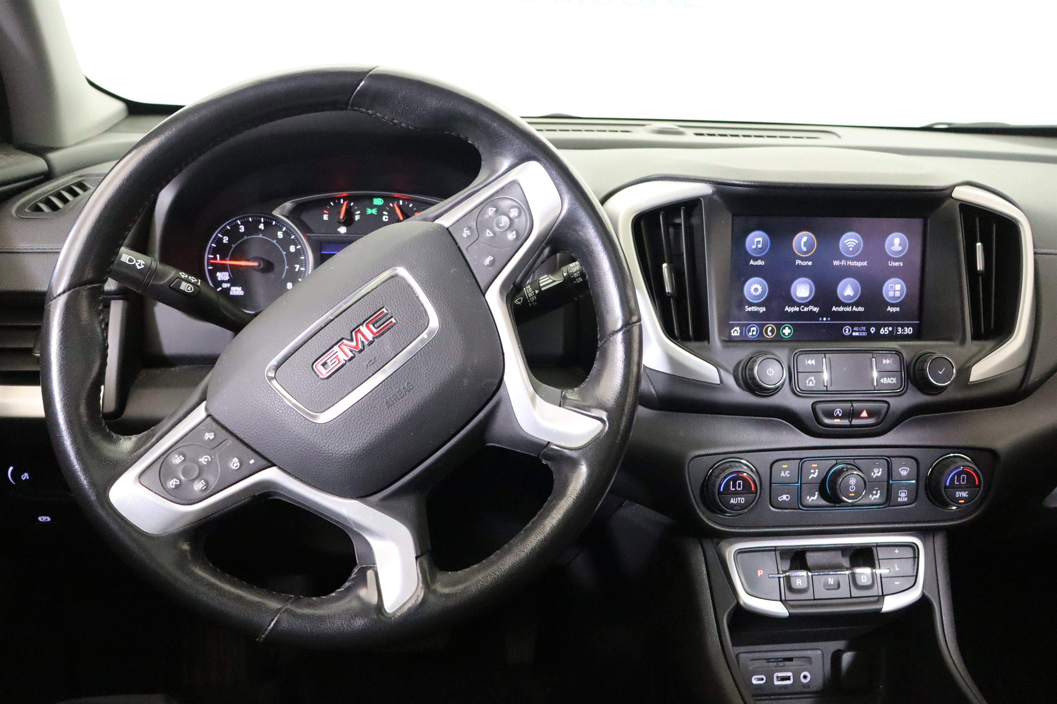 Used 2022 GMC Terrain SLT w/ LPO, Floor Liner Package AWD/4WD image 20