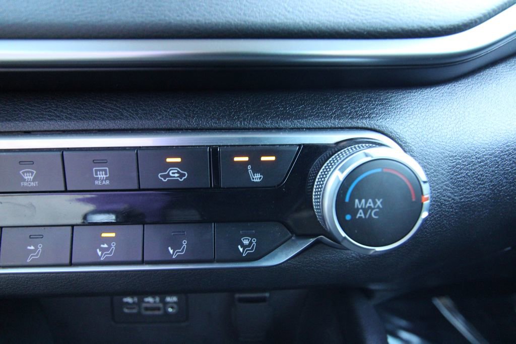 Used 2021 Nissan Altima 2.5 SR w/ SR Premium Package image 30