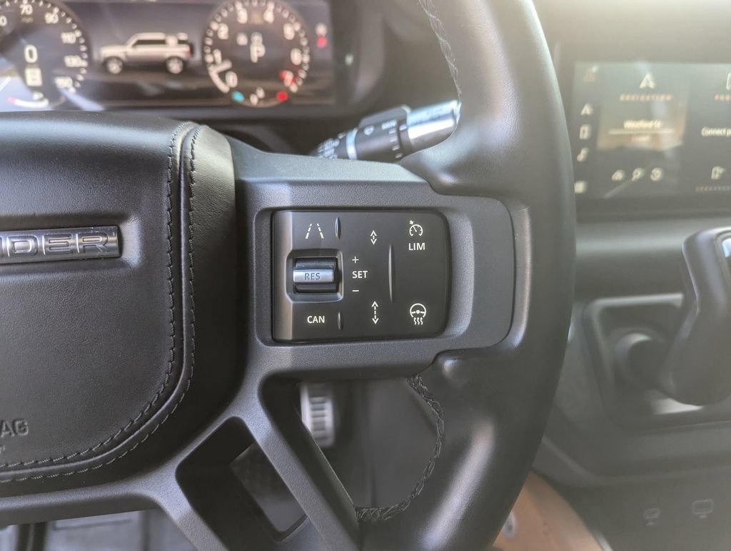 Used 2020 Land Rover Defender 110 X AWD/4WD image 19