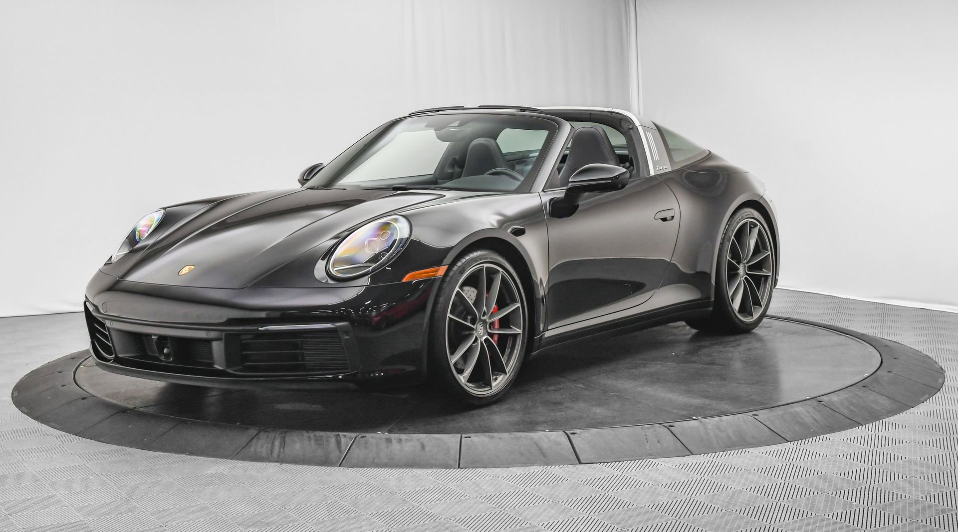 Used 2022 Porsche 911 Targa 4S image 3