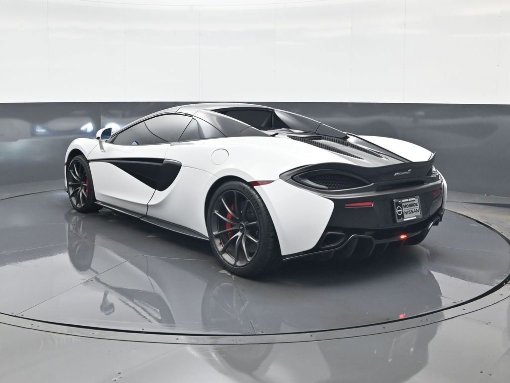 Used 2019 McLaren 570S Spider image 5