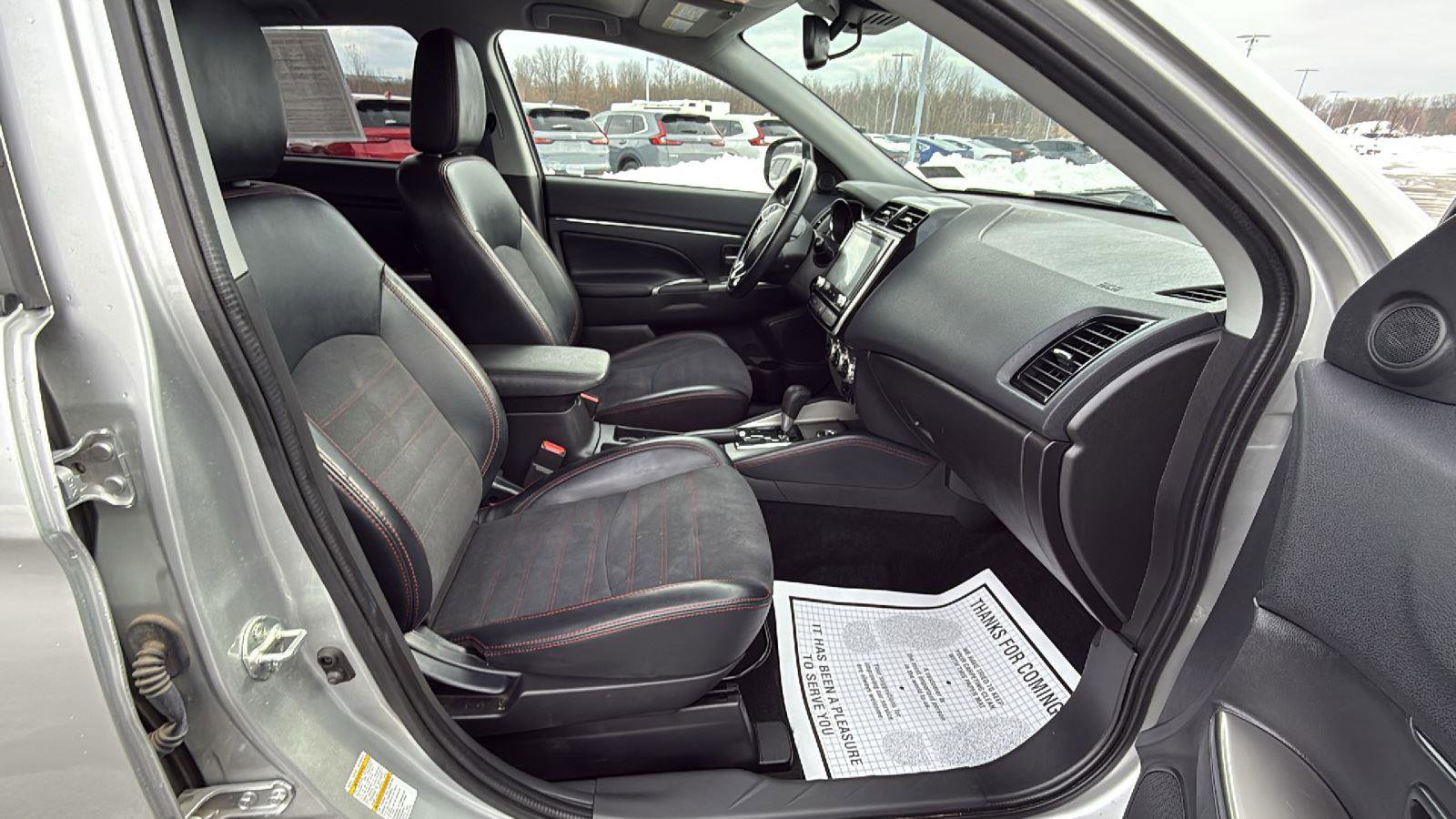 Used 2024 Mitsubishi Outlander Sport SE image 18