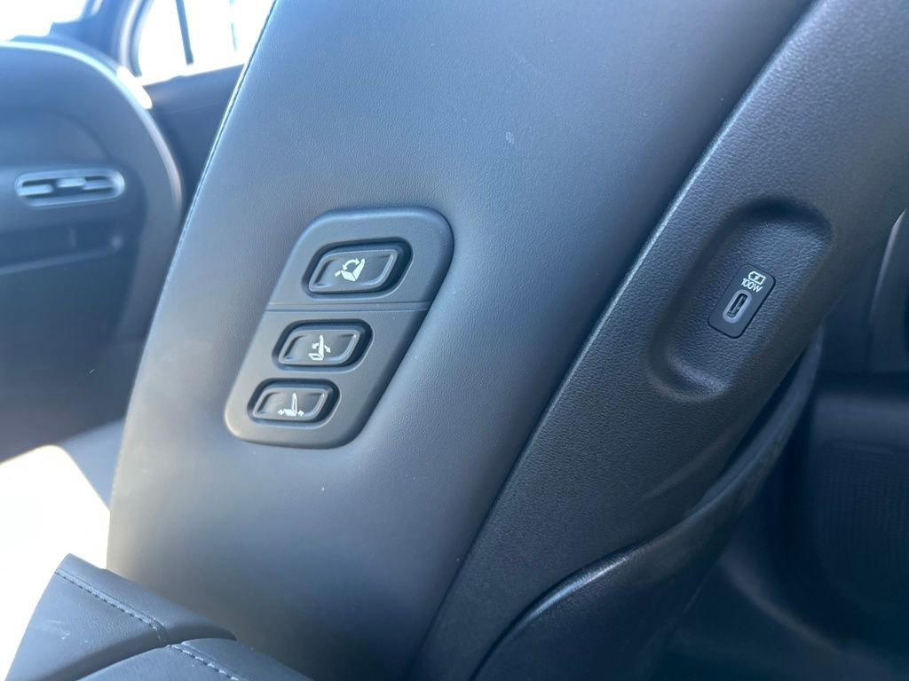 Used 2026 Hyundai Palisade Calligraphy image 31