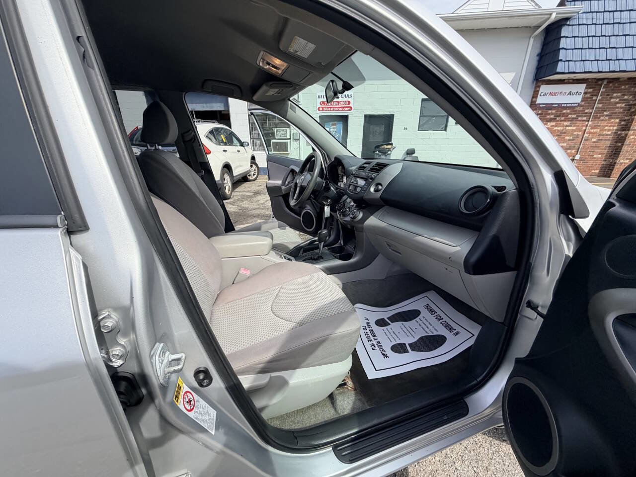 Used 2007 Toyota RAV4 Base 4dr SUV 4WD I4 image 48