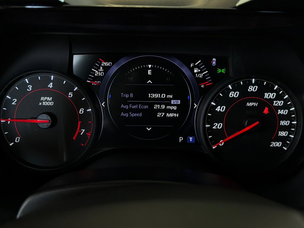 Used 2020 Chevrolet Camaro SS RWD image 15
