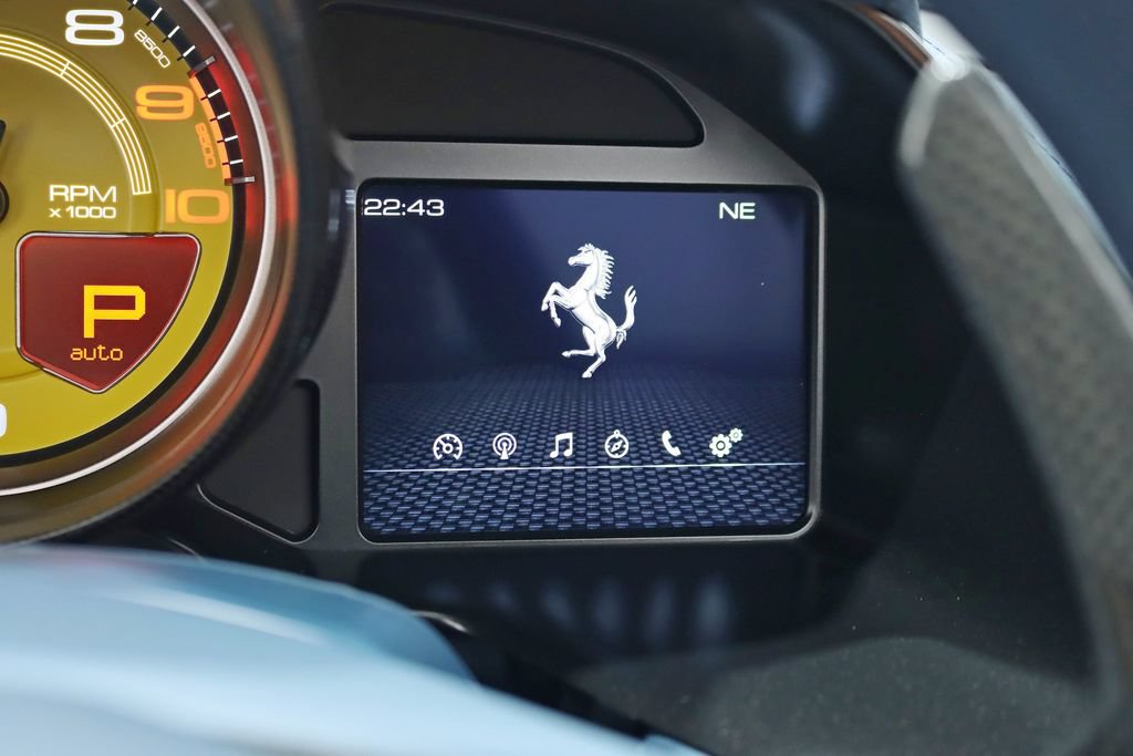 Used 2021 Ferrari 812 GTS RWD image 30