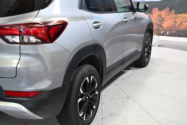 Used 2023 Chevrolet TrailBlazer LT w/ Convenience Package image 9