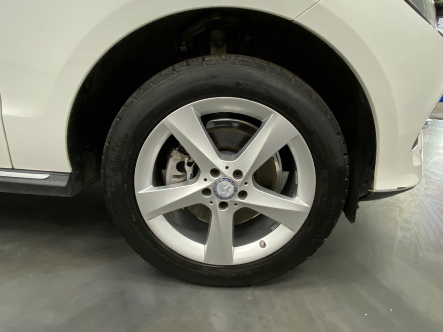 Used 2016 Mercedes-Benz GLE 350 4MATIC w/ Premium Package image 16