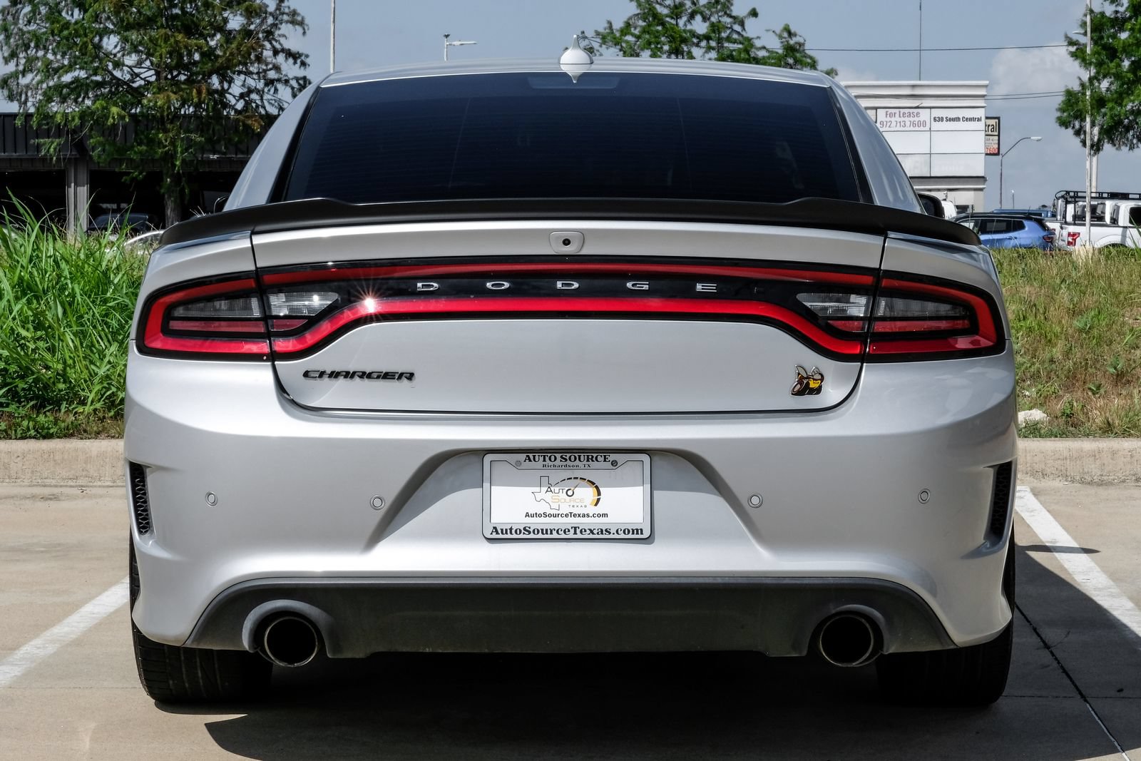 Used 2023 Dodge Charger Scat Pack w/ Harman/Kardon Audio Group RWD image 9