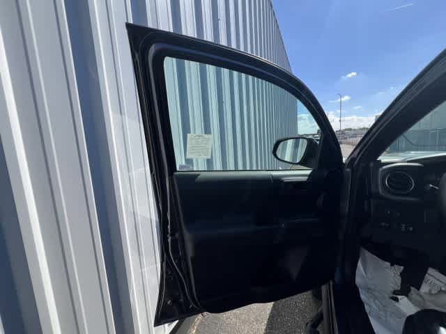 Used 2023 Toyota Tacoma TRD Pro AWD/4WD image 13