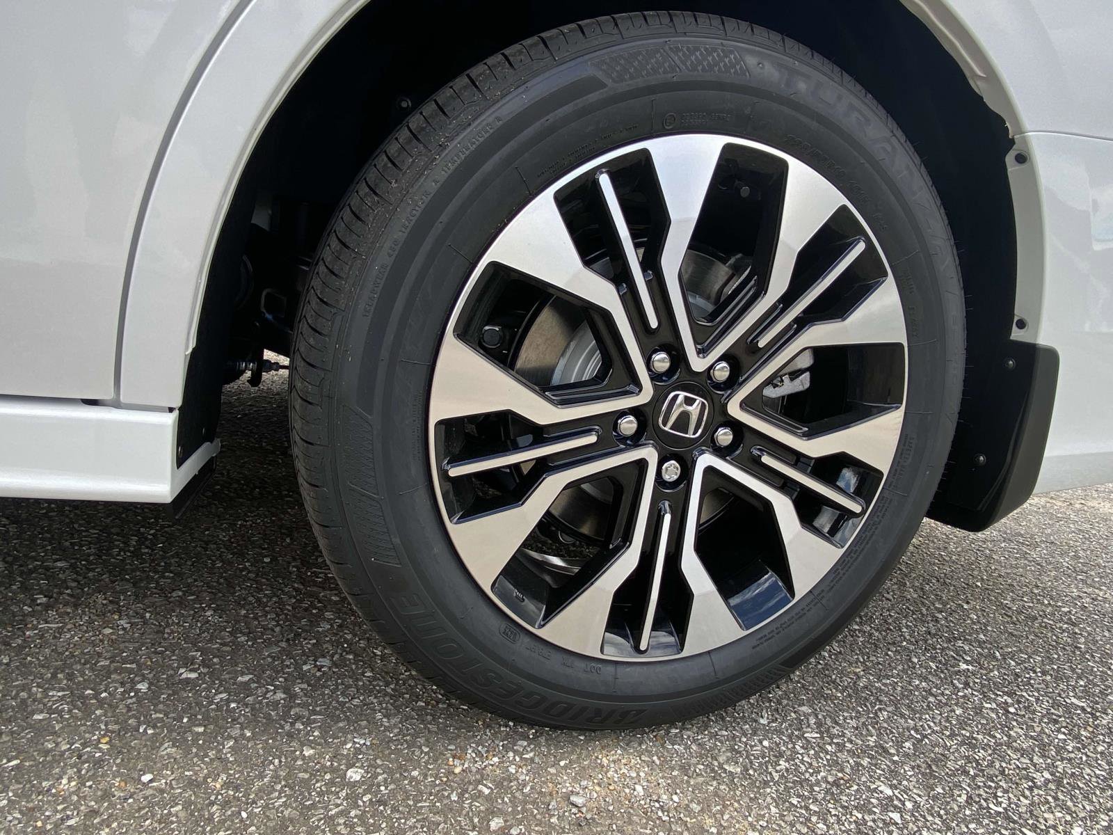 New 2026 Honda Odyssey Elite image 4