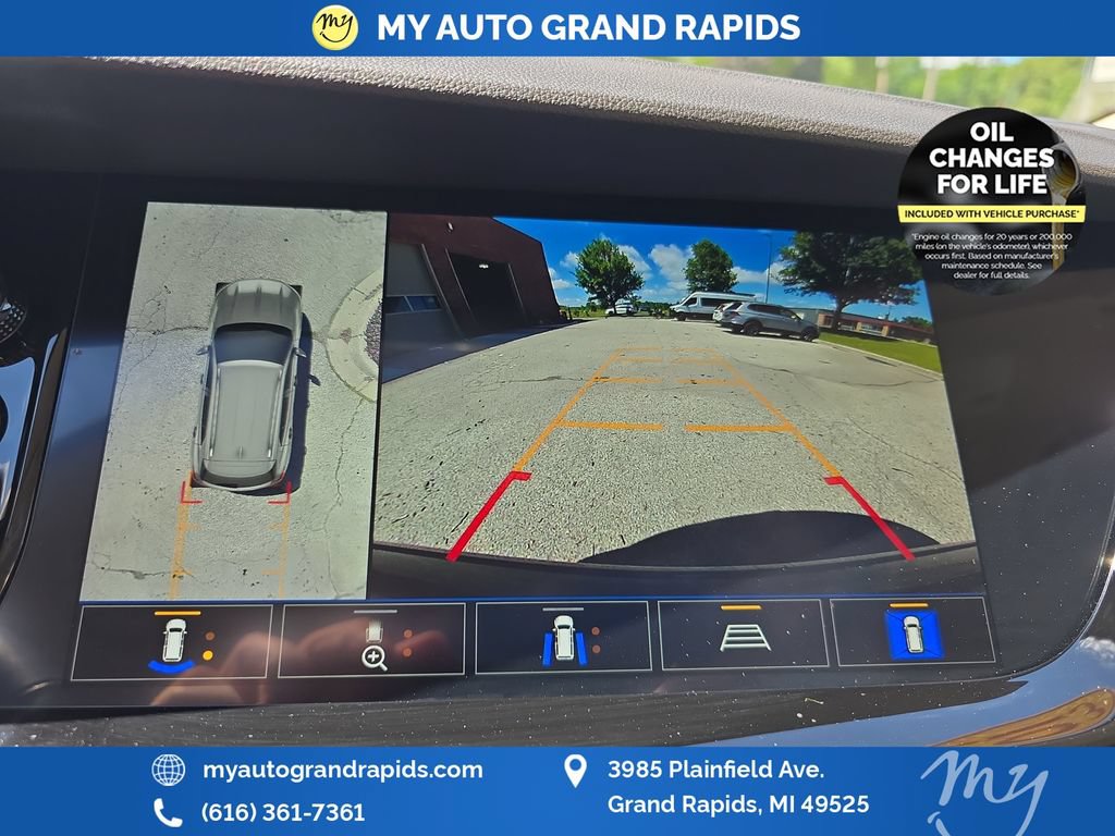 Used 2023 Buick Envision Avenir AWD/4WD image 20