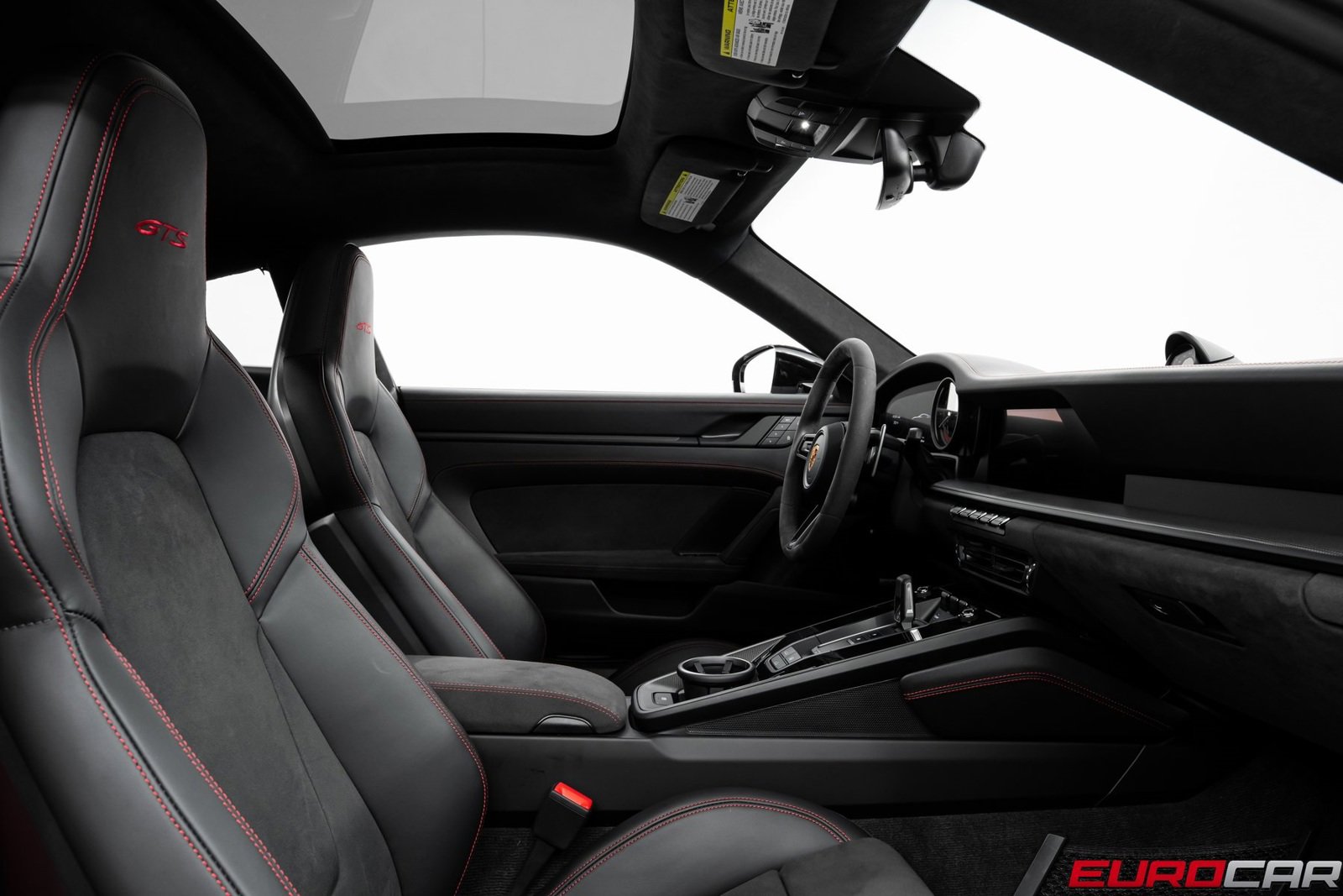 Used 2024 Porsche 911 Carrera GTS w/ Premium Package image 37