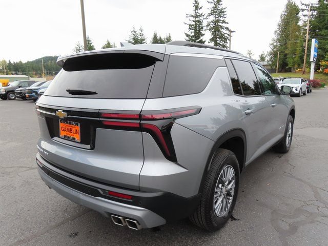 Used 2025 Chevrolet Traverse LT AWD/4WD image 7
