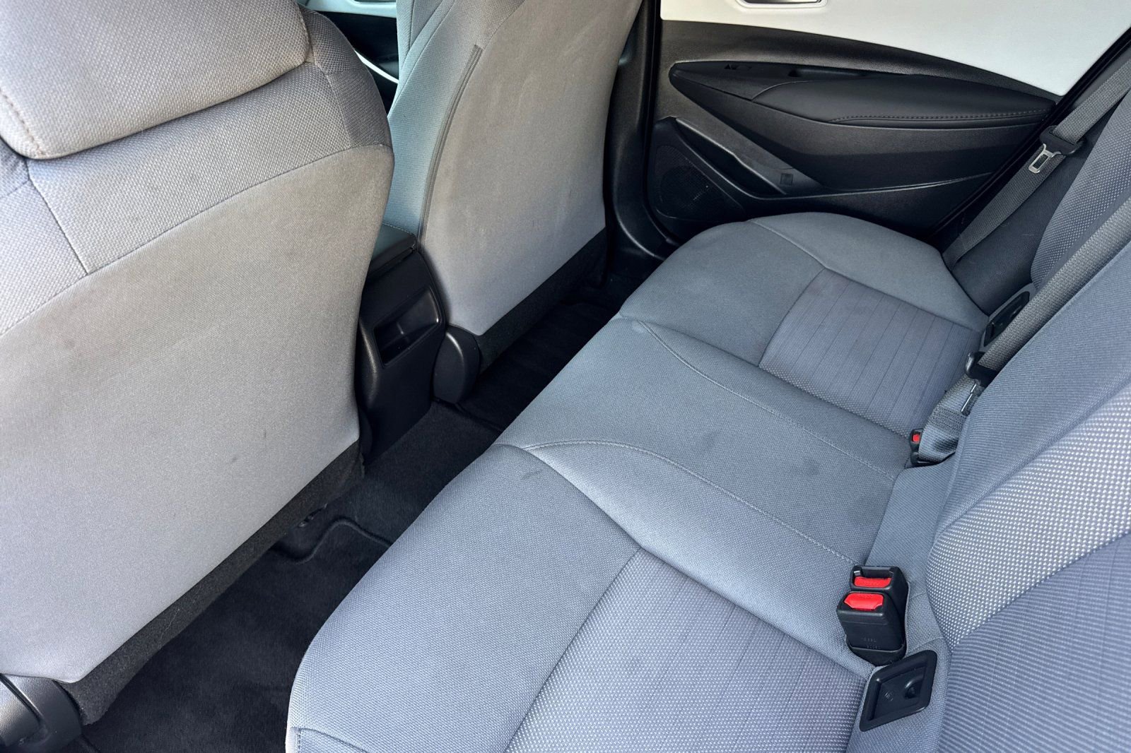 Used 2022 Toyota Corolla SE w/ Carpet Mat Package (TMS) FWD image 14