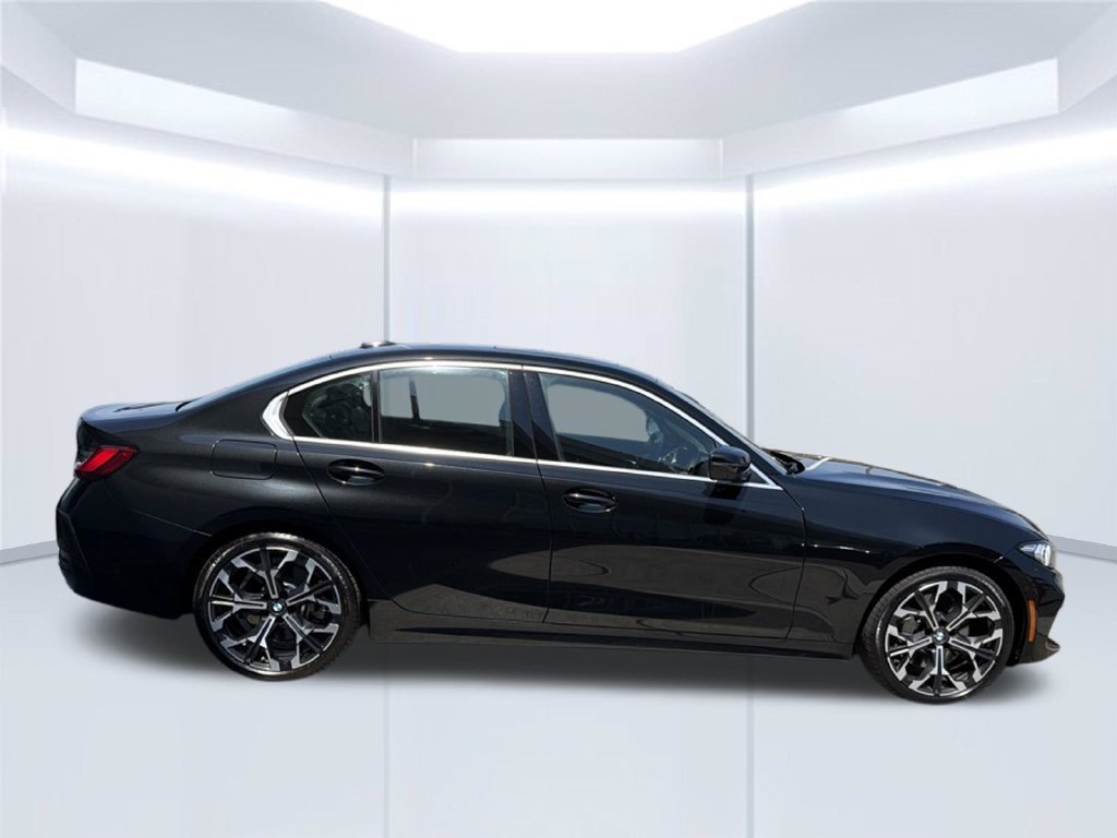 Used 2025 BMW 330i Sedan RWD image 8