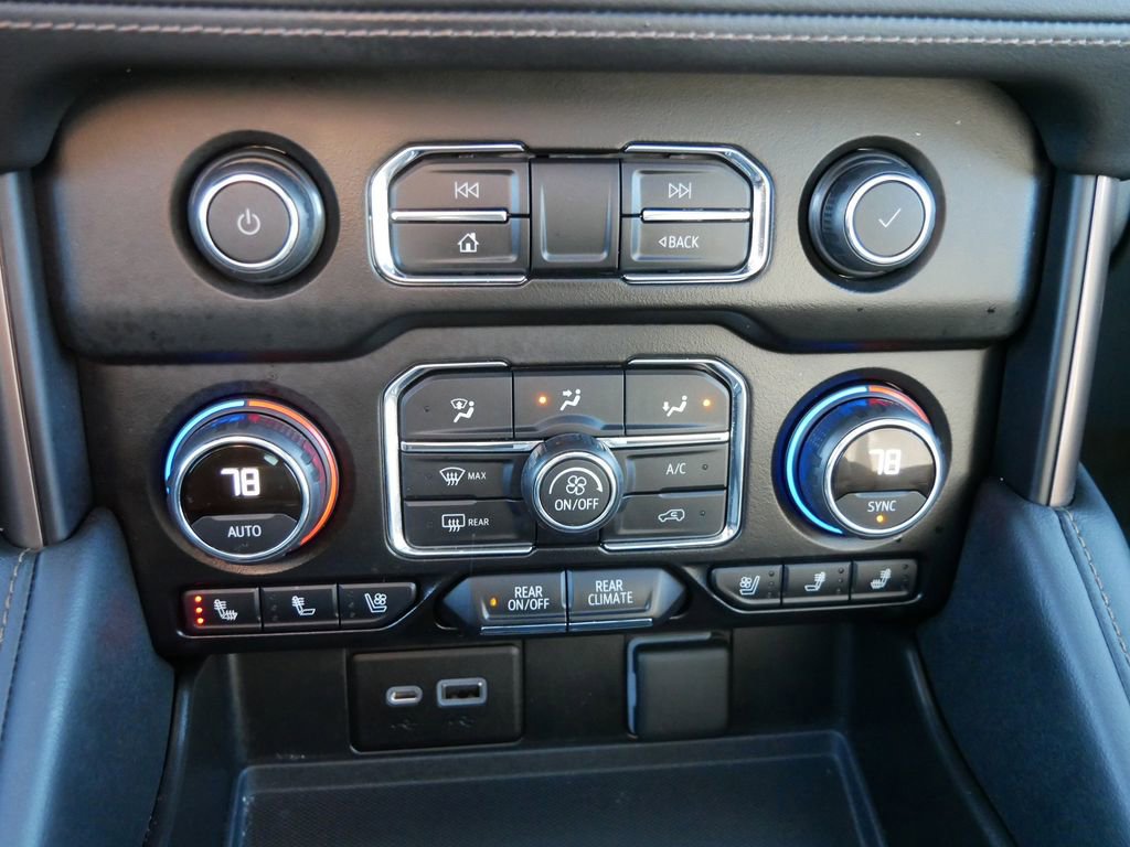 Used 2021 Chevrolet Tahoe High Country AWD/4WD image 23