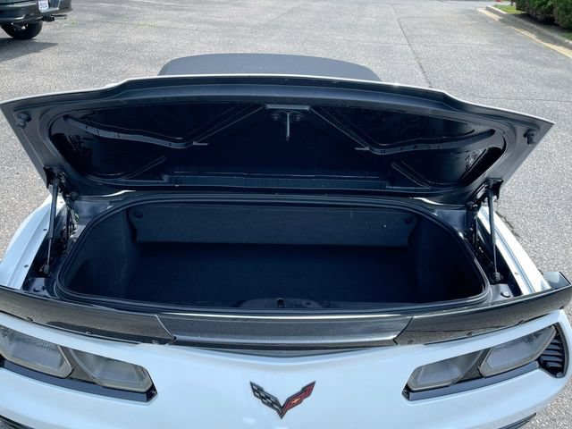 Used 2017 Chevrolet Corvette Z06 RWD image 24