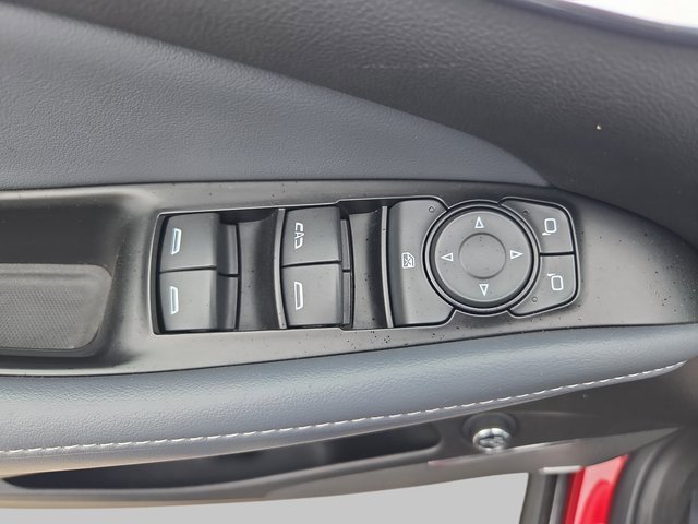 Used 2023 Buick Enclave Essence image 34