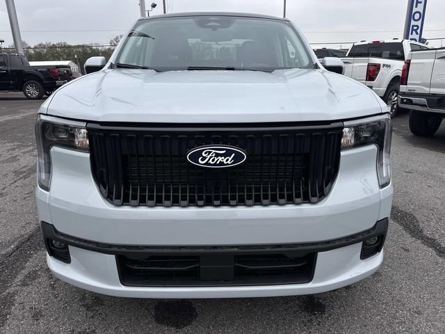 New 2026 Ford Maverick Lobo image 2