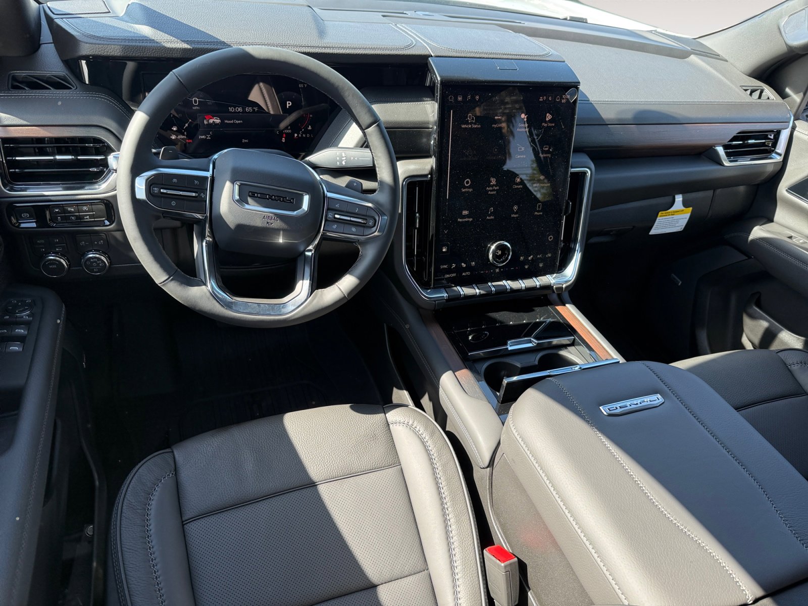 New 2026 GMC Yukon XL Denali w/ Sun & Power Step Package image 15