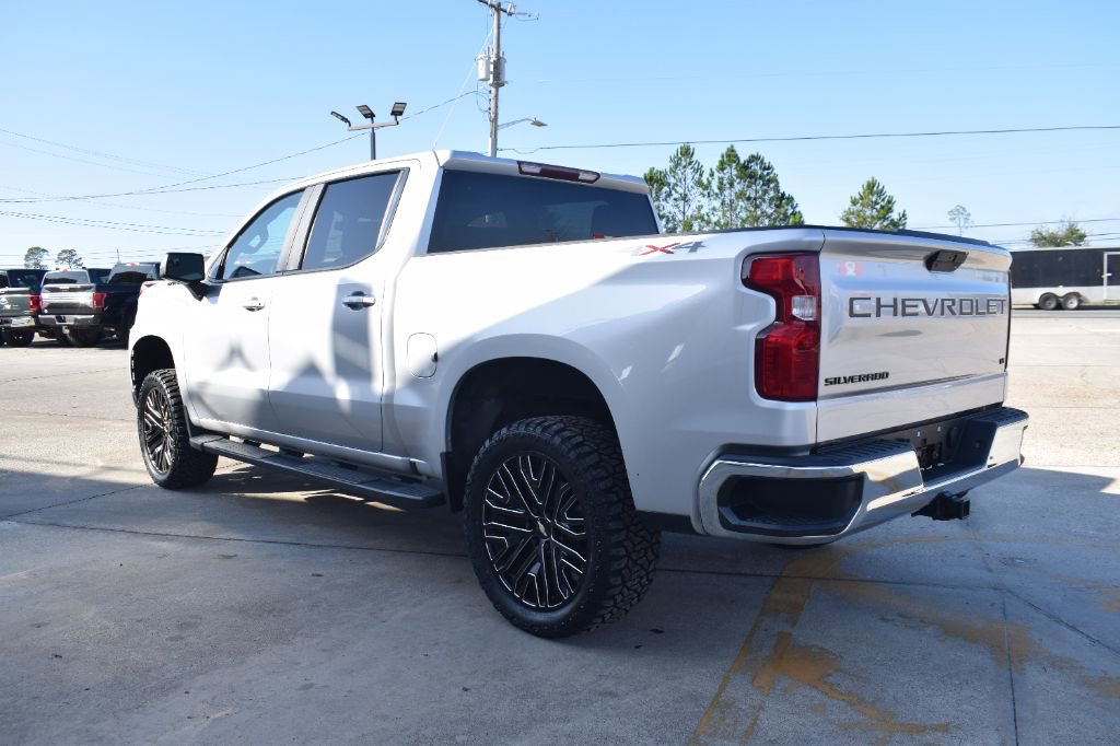 Used 2020 Chevrolet Silverado 1500 LT w/ All-Star Edition image 5