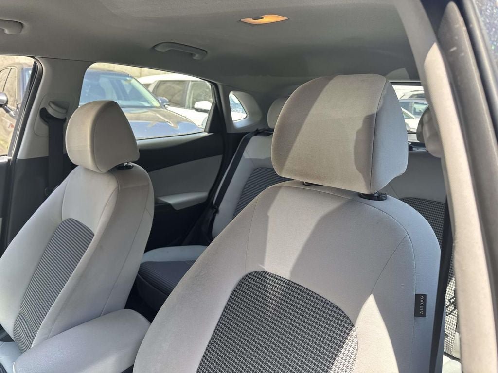 Used 2022 Hyundai Kona SE w/ Cargo Package AWD/4WD image 20