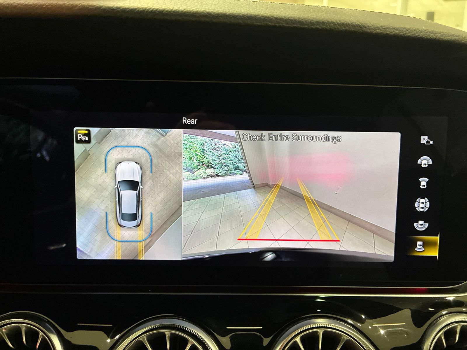 Used 2022 Mercedes-Benz E 450 4MATIC Coupe image 26