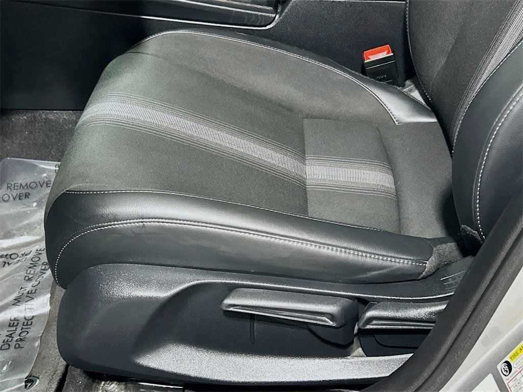 Used 2023 Honda Civic Sport image 16