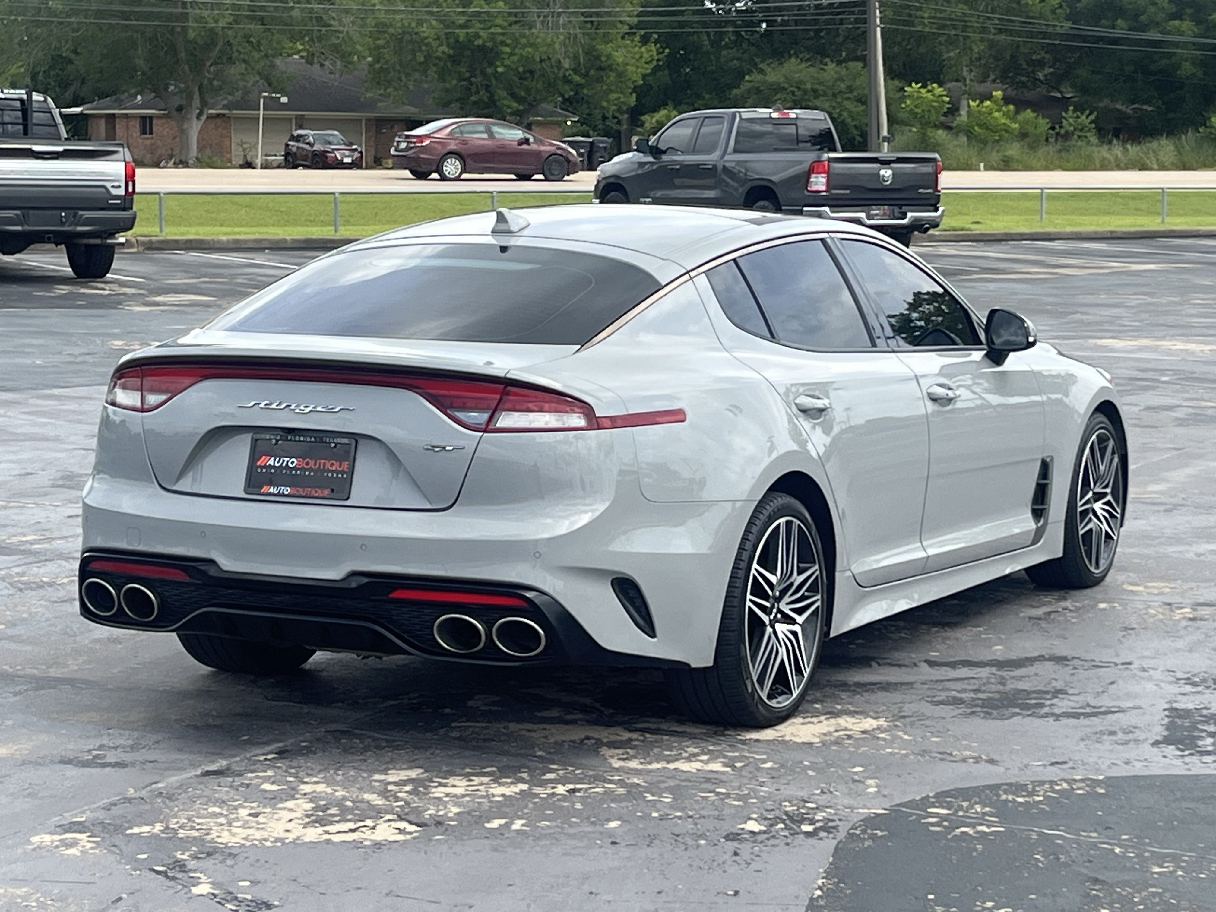 Used 2022 Kia Stinger GT1 RWD image 10