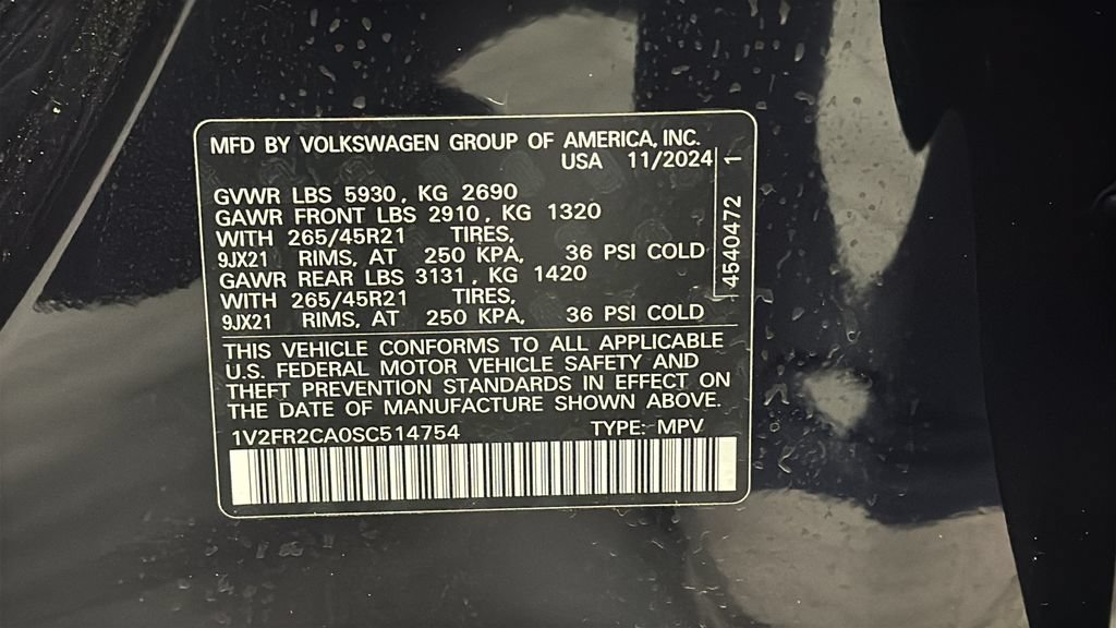 Used 2025 Volkswagen Atlas SEL Premium R-Line AWD/4WD image 29