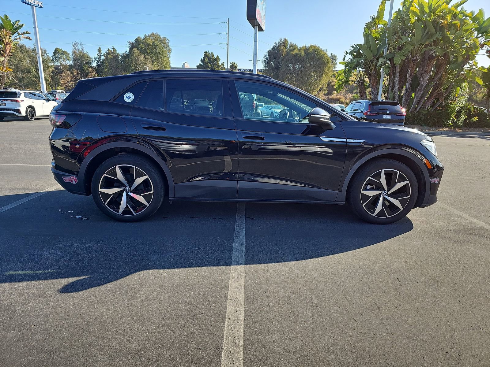 Used 2023 Volkswagen ID.4 Pro S image 4